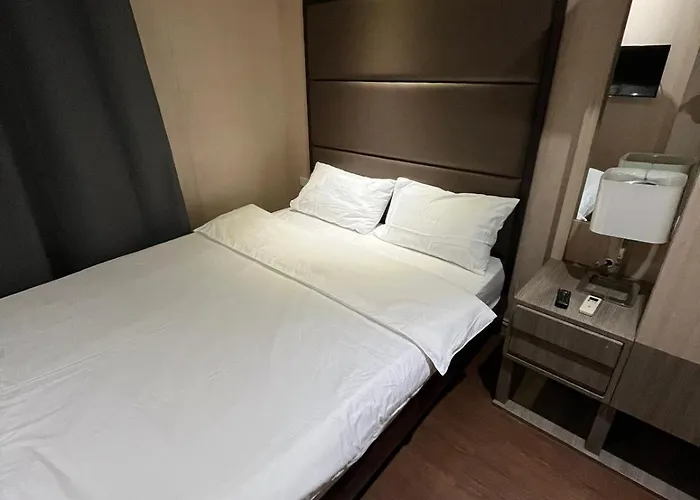The Serenity Tower 90bb